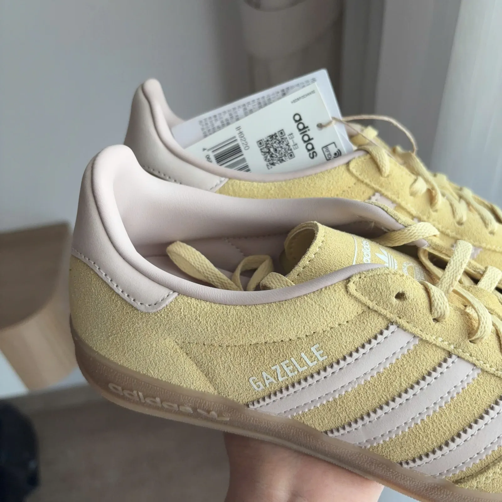 Adidas Gazelle Indoor Sneakers Almost Yellow (IH9220)