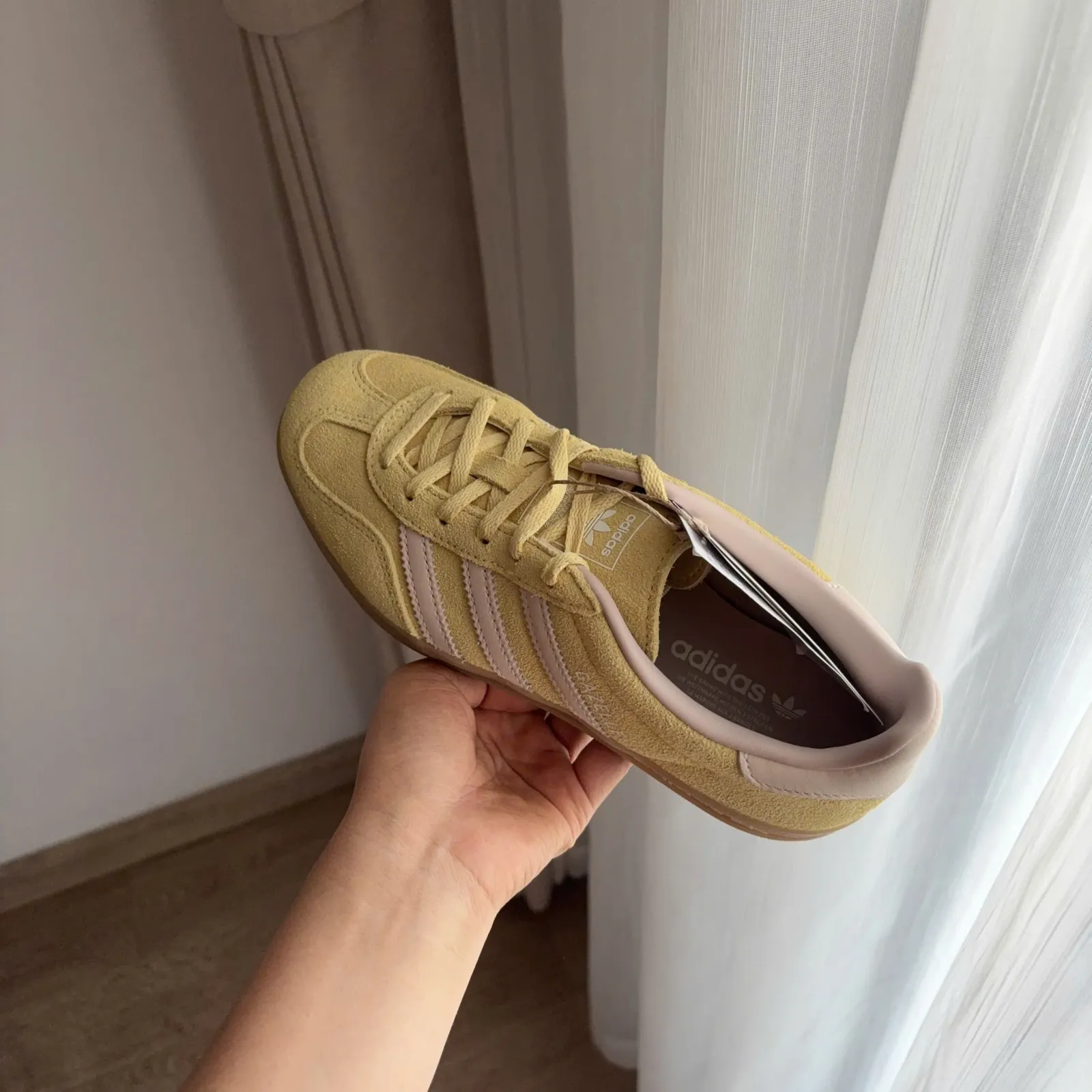 Adidas Gazelle Indoor Sneakers Almost Yellow (IH9220)