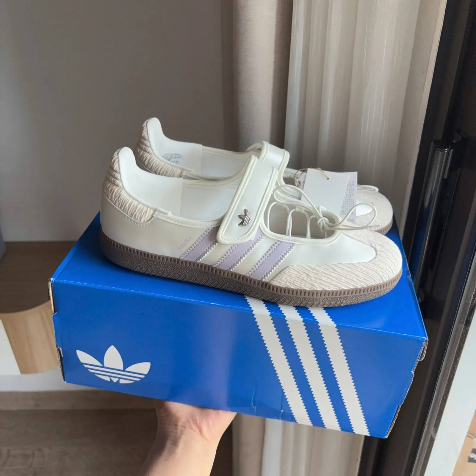 Adidas Samba Jane Chalk White Silver Dawn (LB8627)