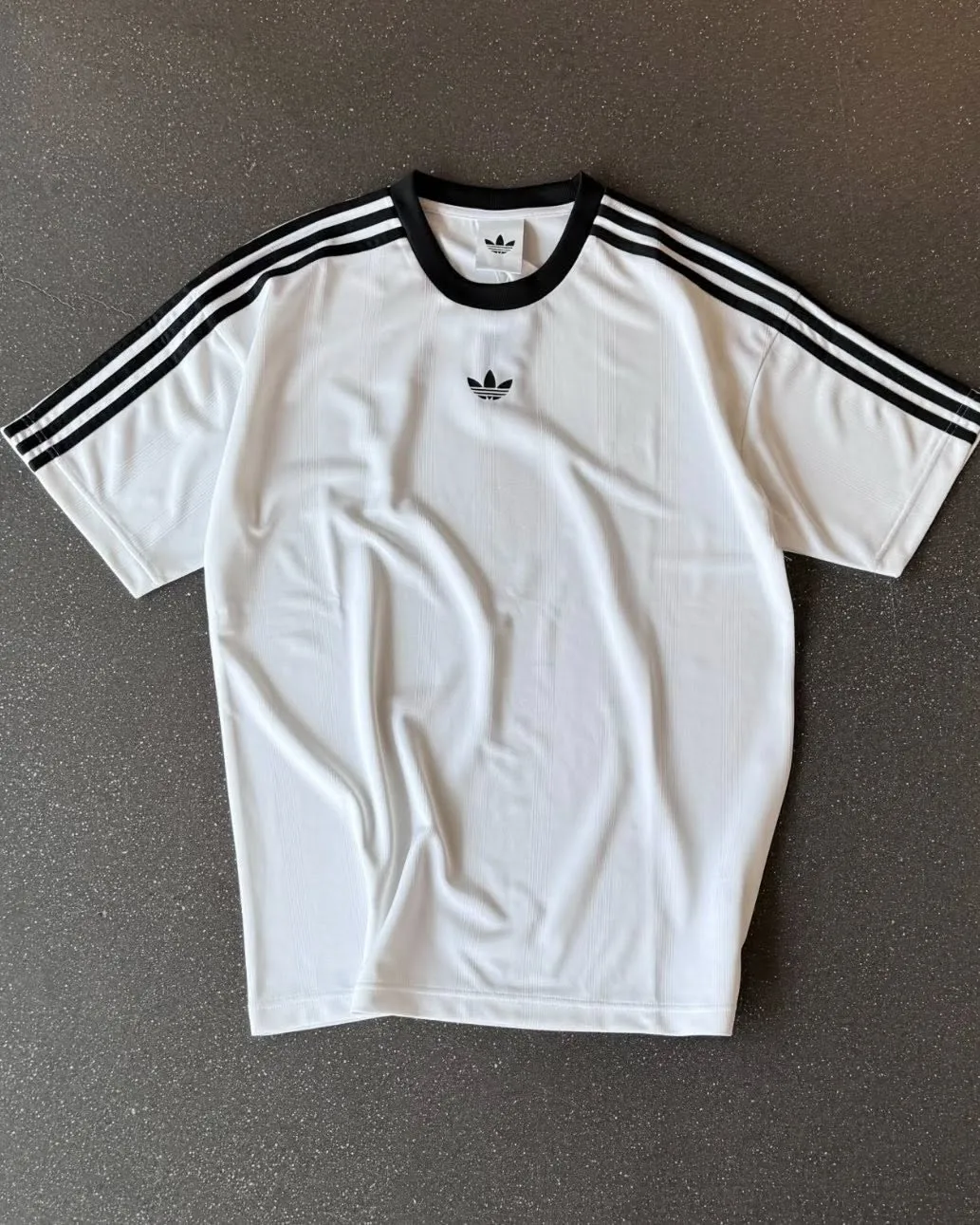 Áo adidas Jacquard Jersey White JW5877