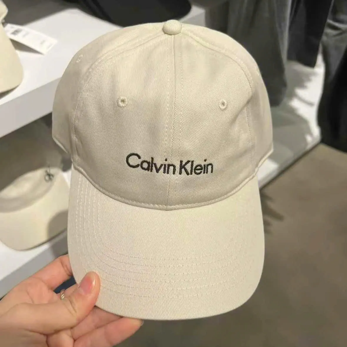 (Bill US) Mũ Calvin Klein Monogram 4 (Size Adult)