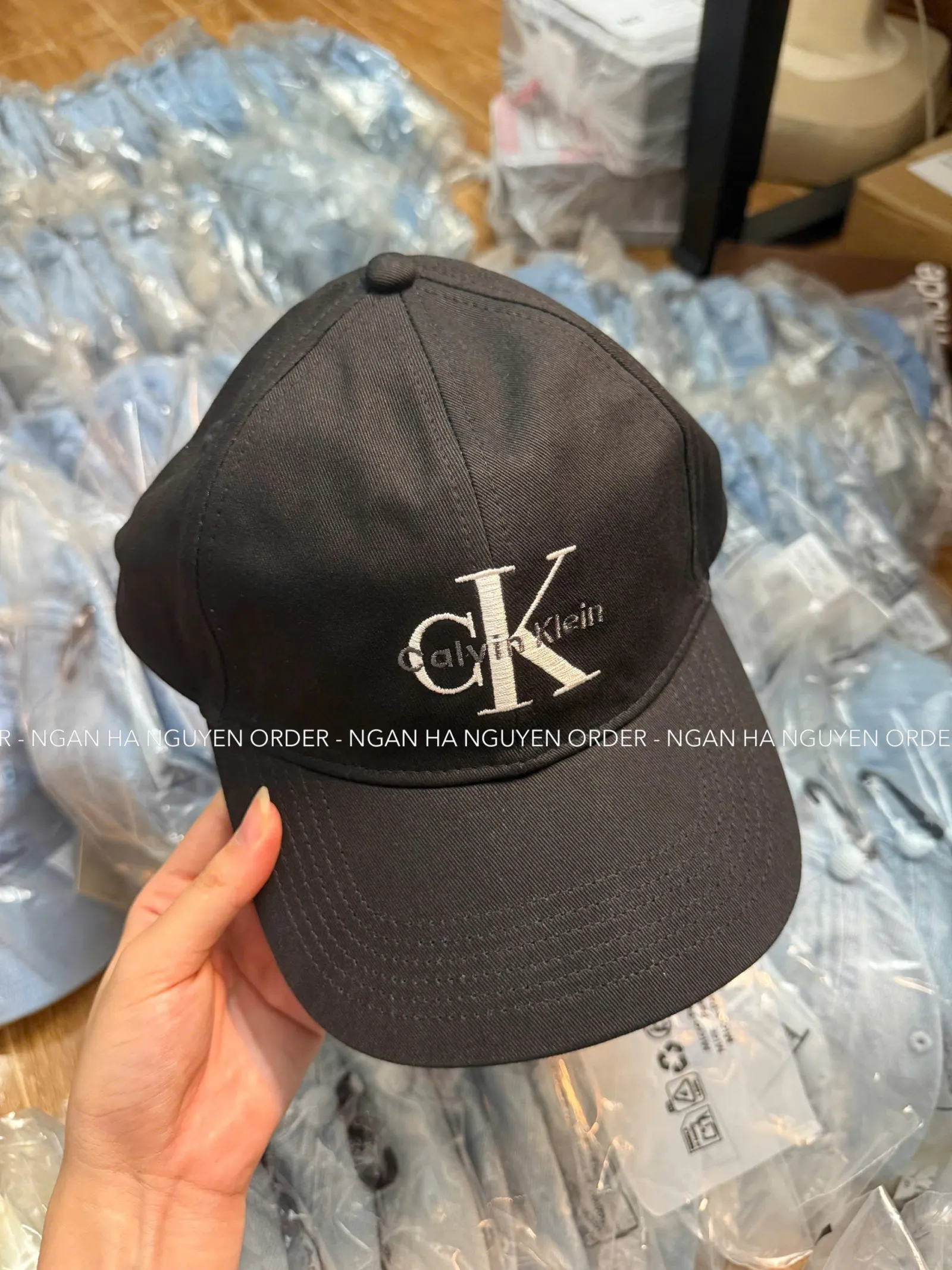 (Bill US) Mũ Calvin Klein Monogram Black (Size Adult)