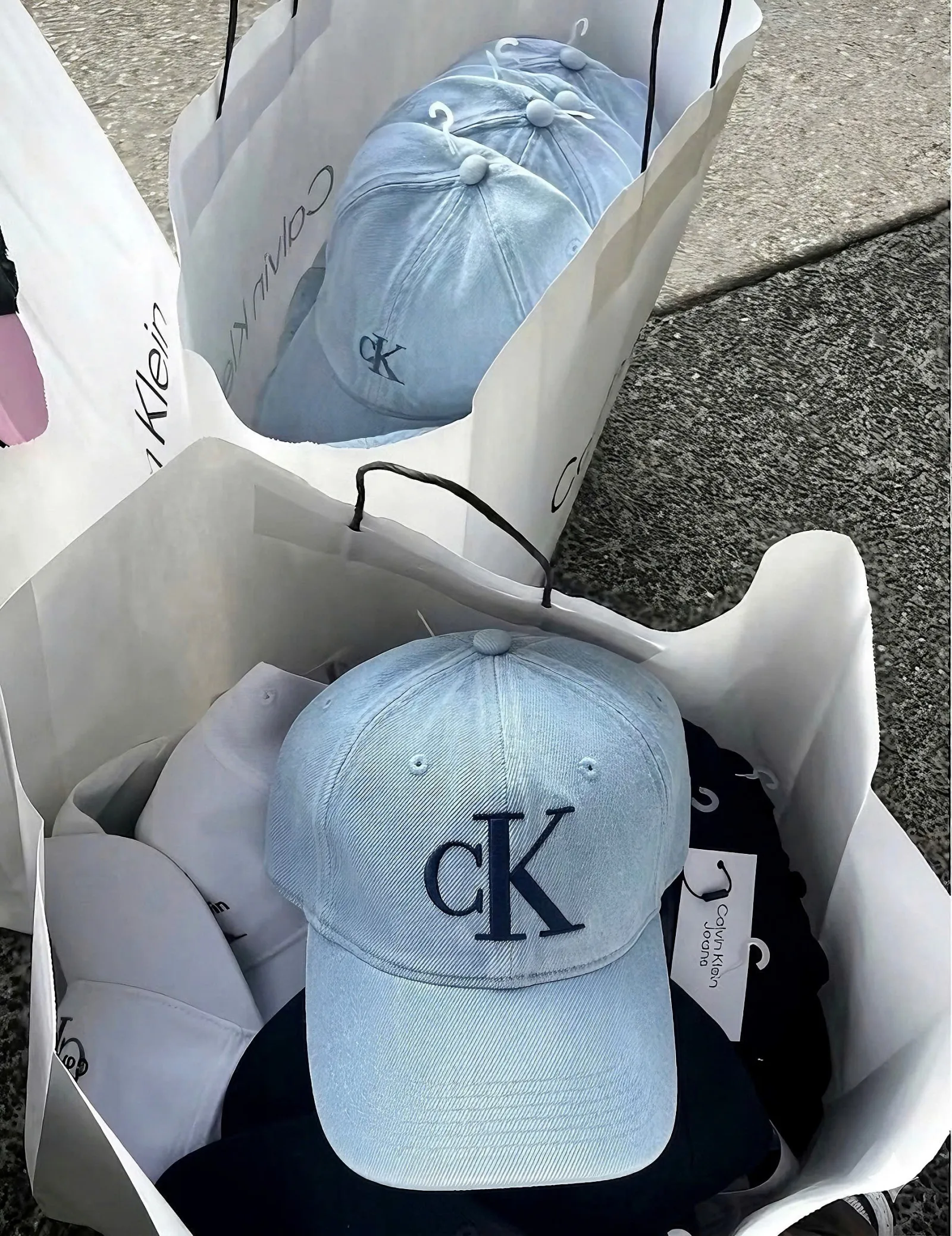 (Bill US) Mũ Calvin Klein Monogram Denim (Size Adult)