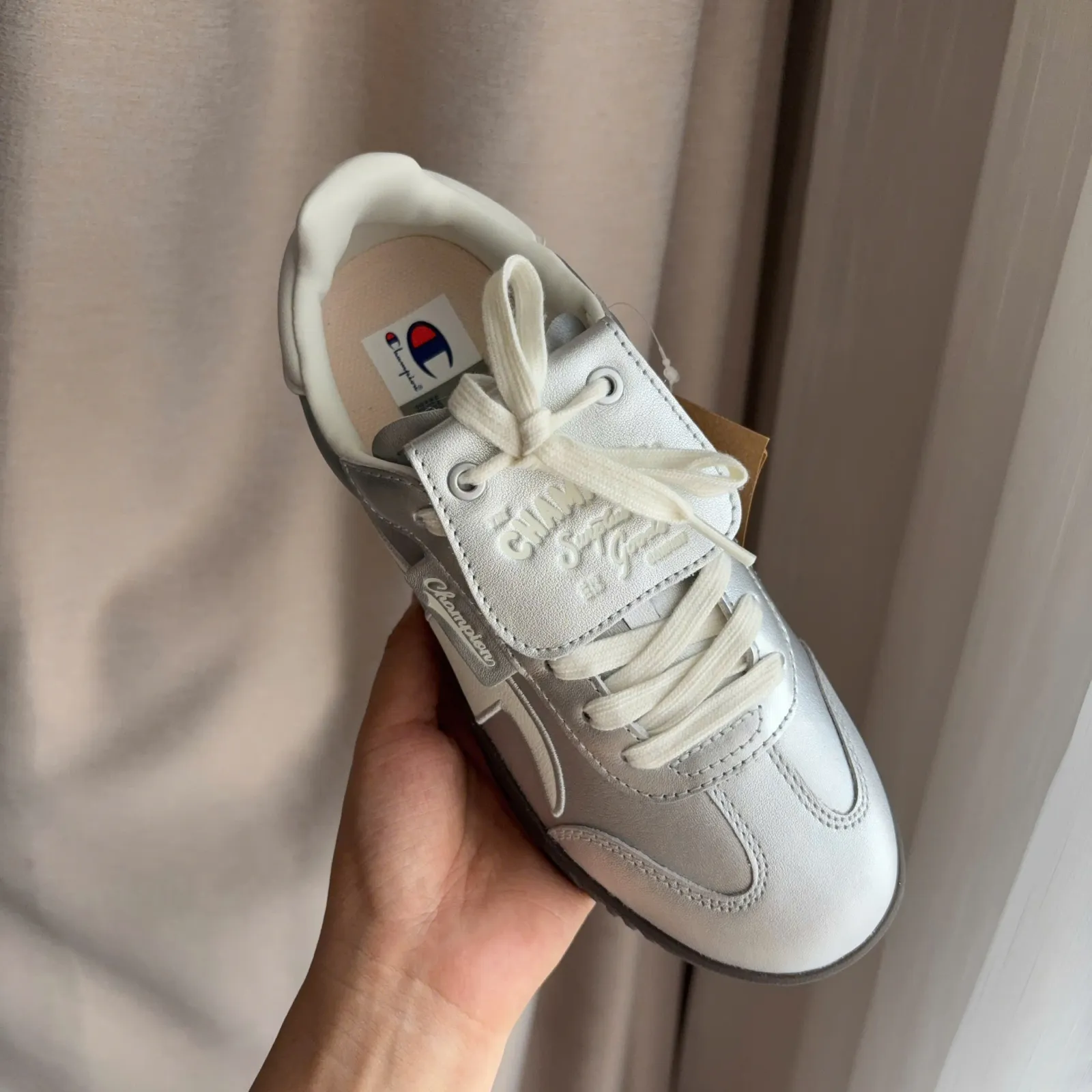 Champion Champ Essentials T Trainer 'metallic silver' (U4CFCTW14B1)