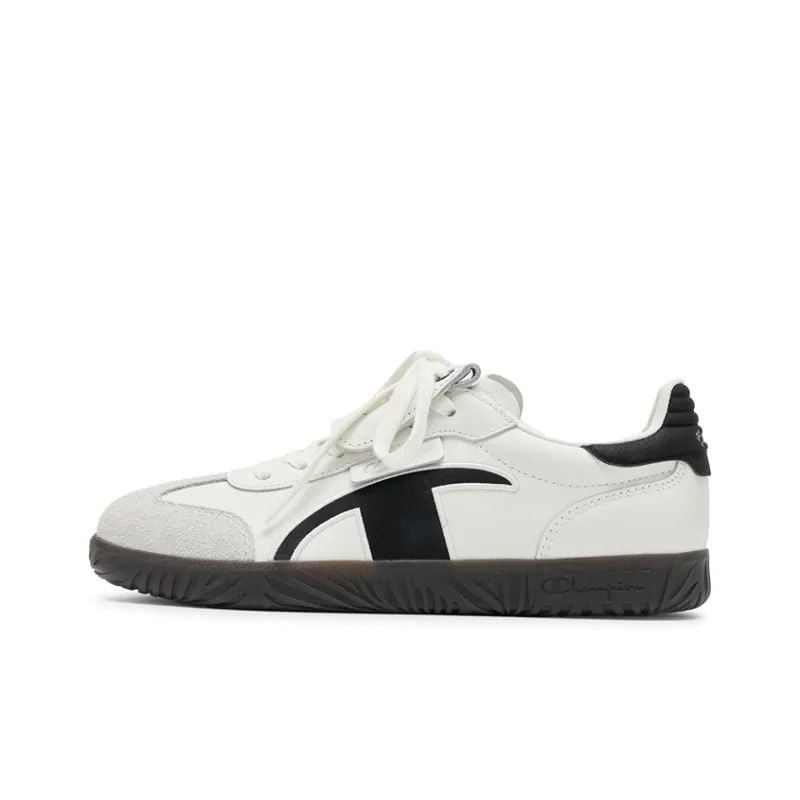 Champion Essentials T Trainer “Cream Black”  (U4CFCTW14U3)