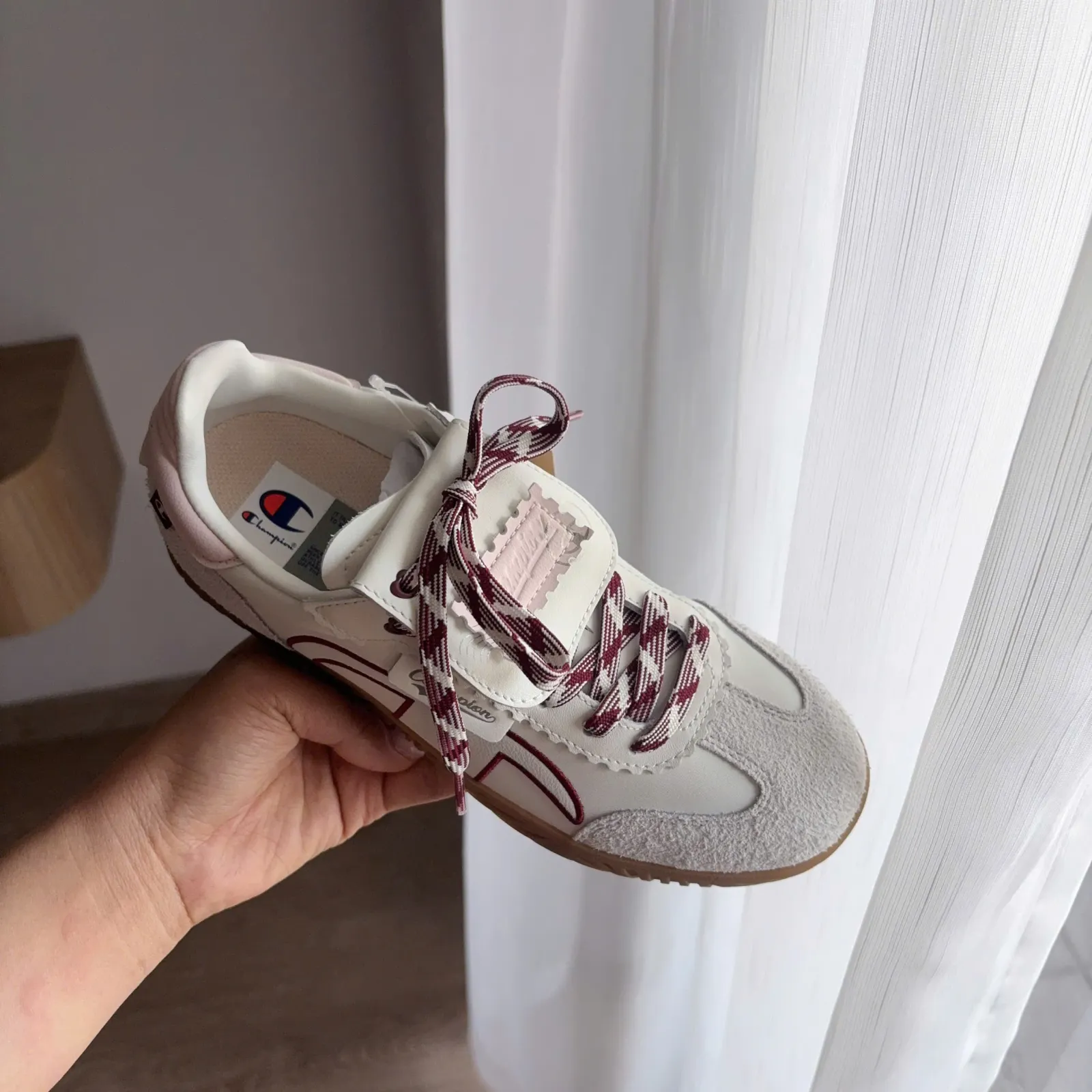 Champion T Trainer Heart Link "White/Red" (U5AFCTW15K2)