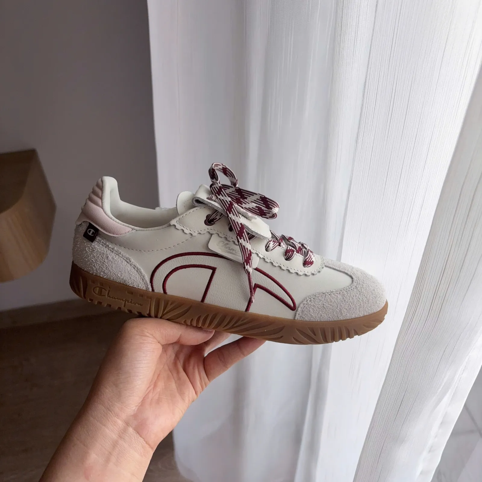 Champion T Trainer Heart Link "White/Red" (U5AFCTW15K2)