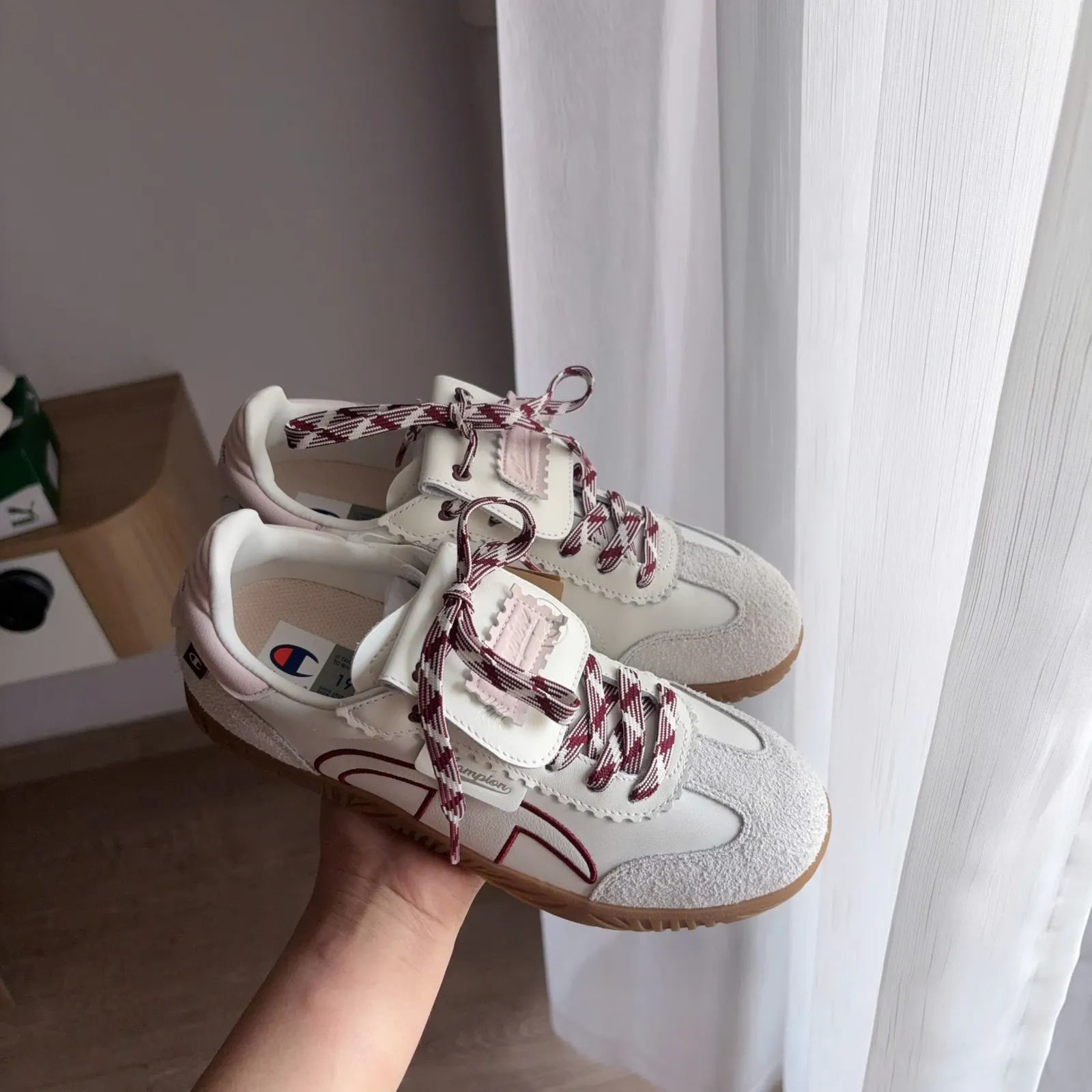Champion T Trainer Heart Link "White/Red" (U5AFCTW15K2)