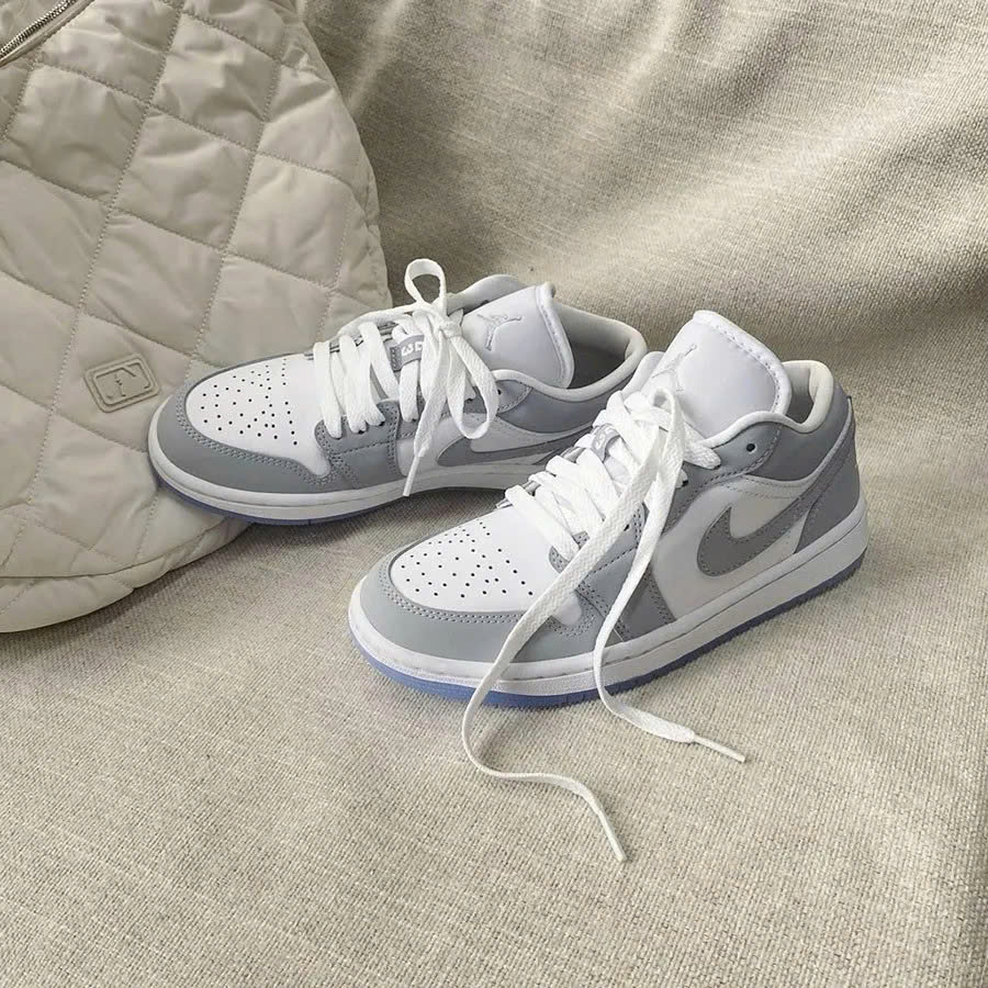 Nike Air Jordan 1 Low ‘White Wolf Grey’ (DC0774-105)