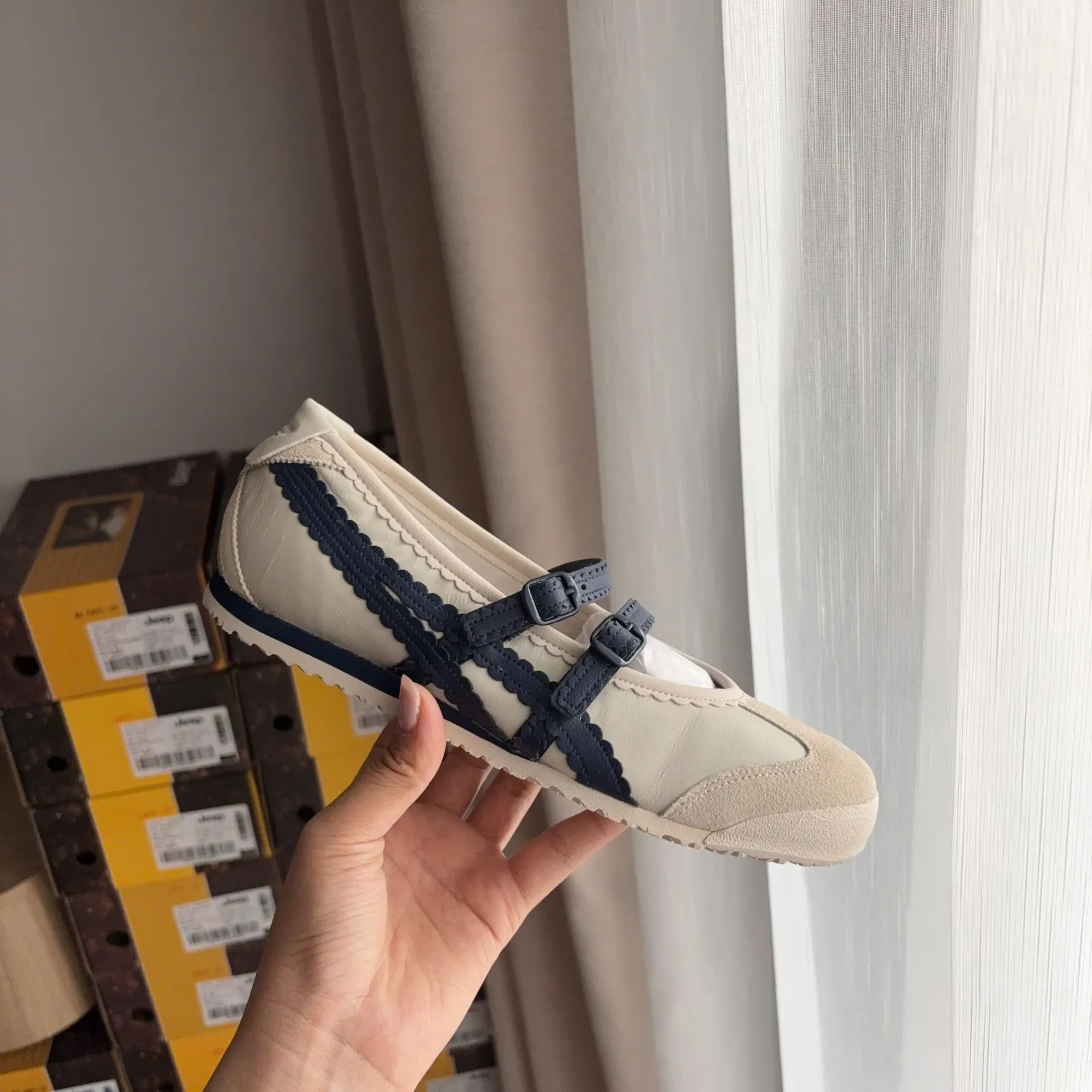 Onitsuka Tiger Mexico 66 TGRS Birch Peacoat 1182A678-200