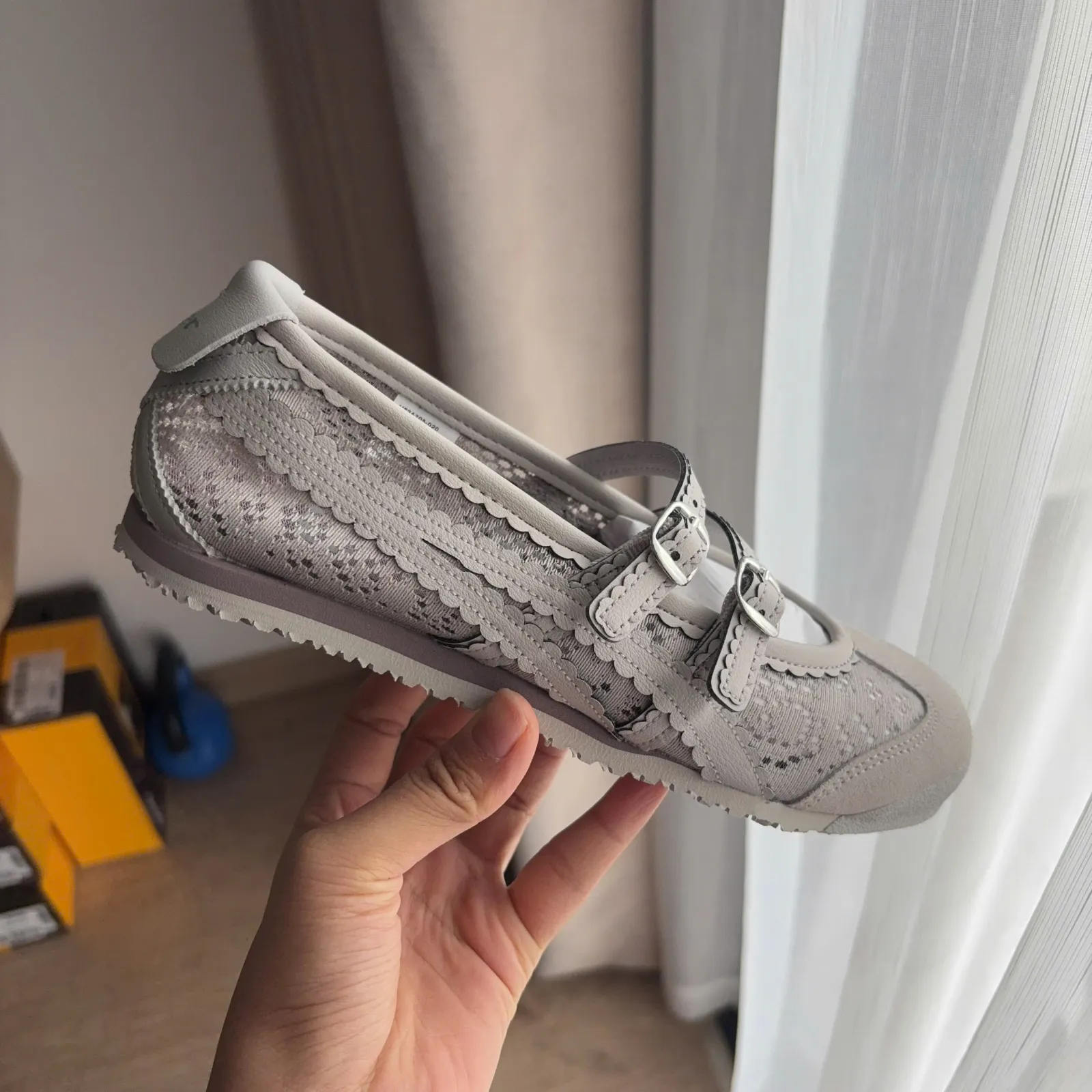 Onitsuka Tiger Mexico 66 TGRS Oyster Grey (1182A705-020)