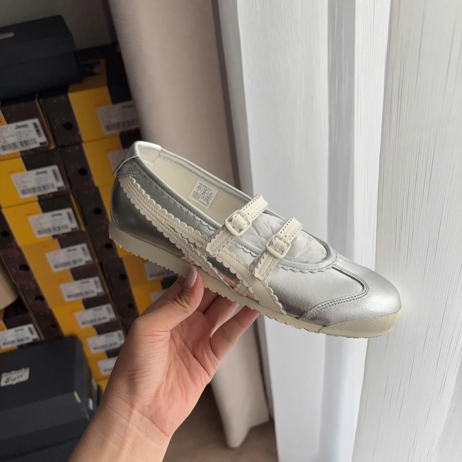 Onitsuka Tiger Mexico 66 TGRS Silver Off White (1182A660.020)