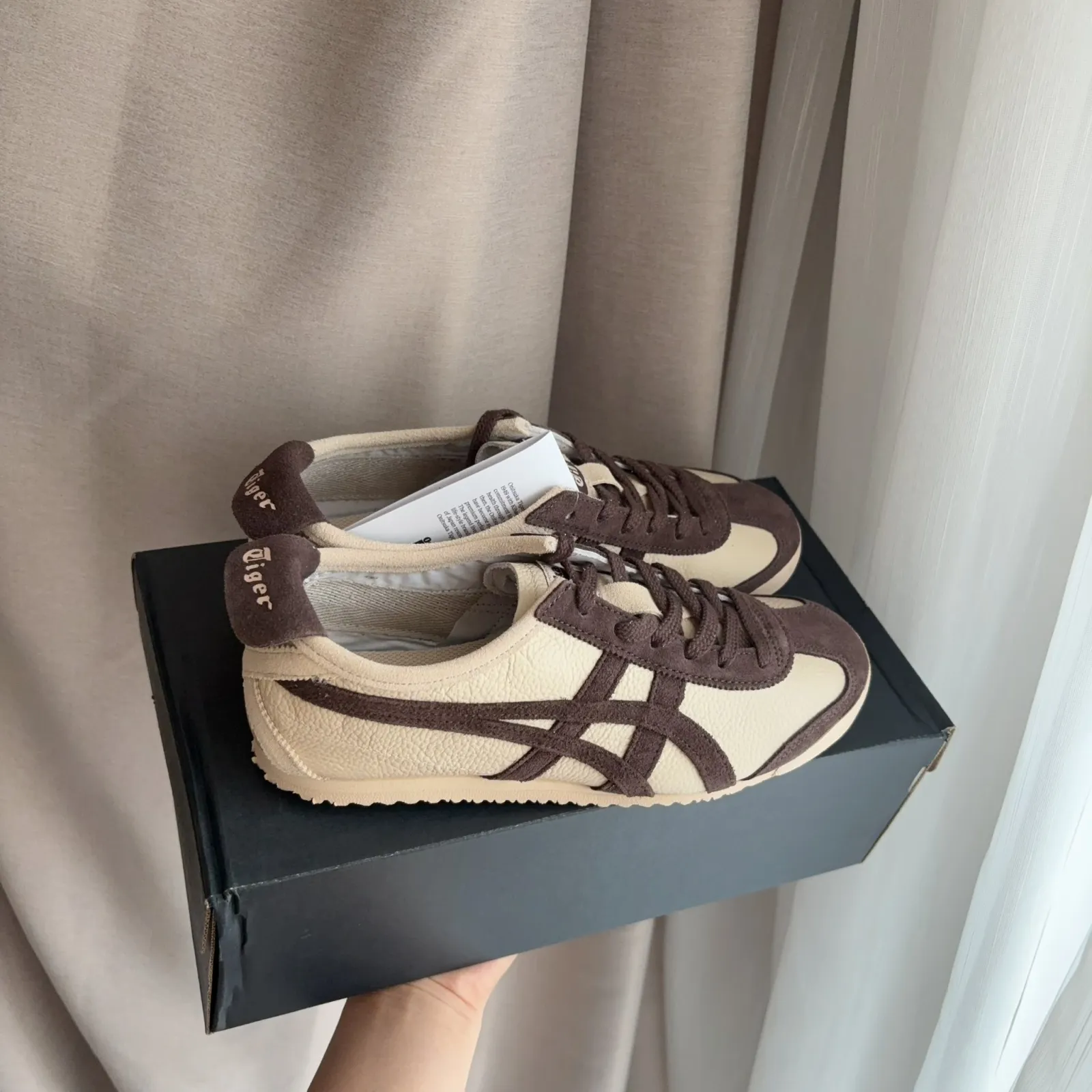 Onitsuka Tiger Mexico 66 Vin 'Chocolate Brown' (1183C076-256)