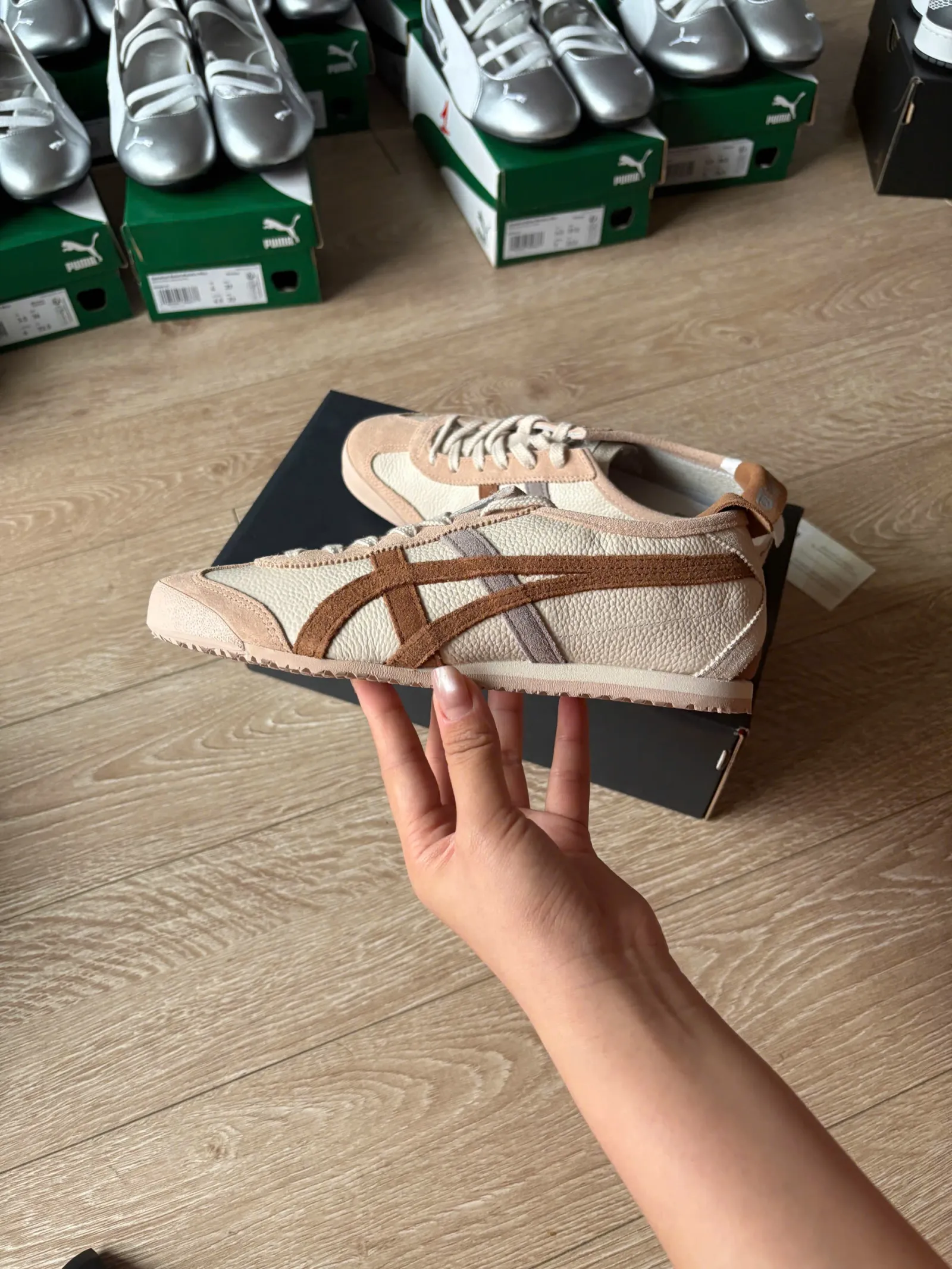 Onitsuka Tiger Mexico 66 Vin - Oatmeal/ Mocha Brown (1183C076-253)