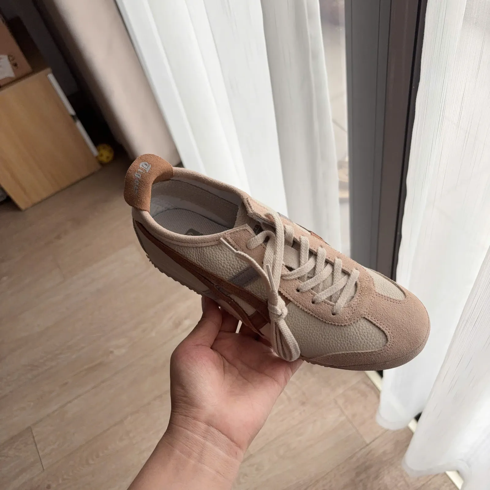 Onitsuka Tiger Mexico 66 Vin - Oatmeal/ Mocha Brown (1183C076-253)
