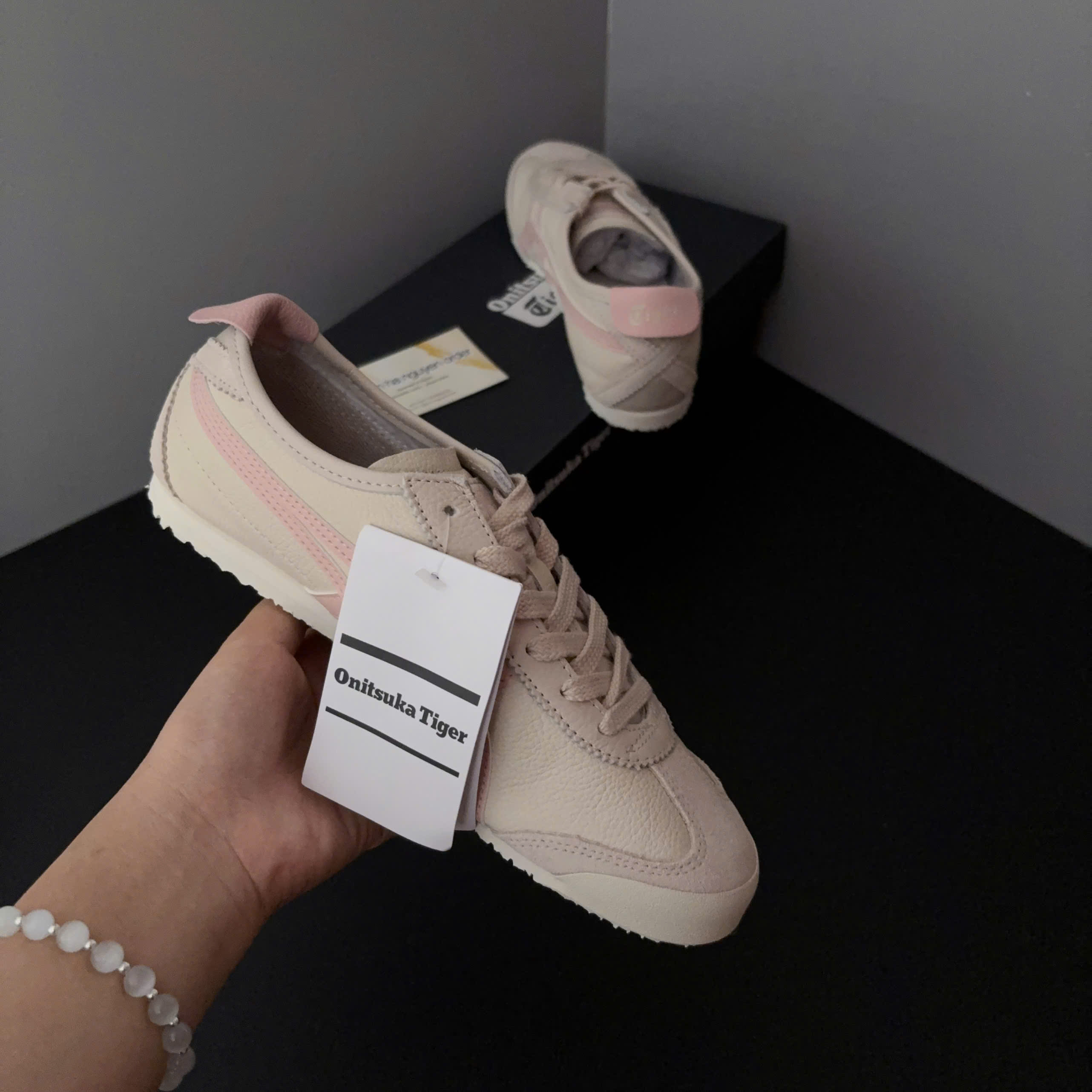 Onitsuka Tiger Mexico 66 "Ginger Peach" (1183A201-254)