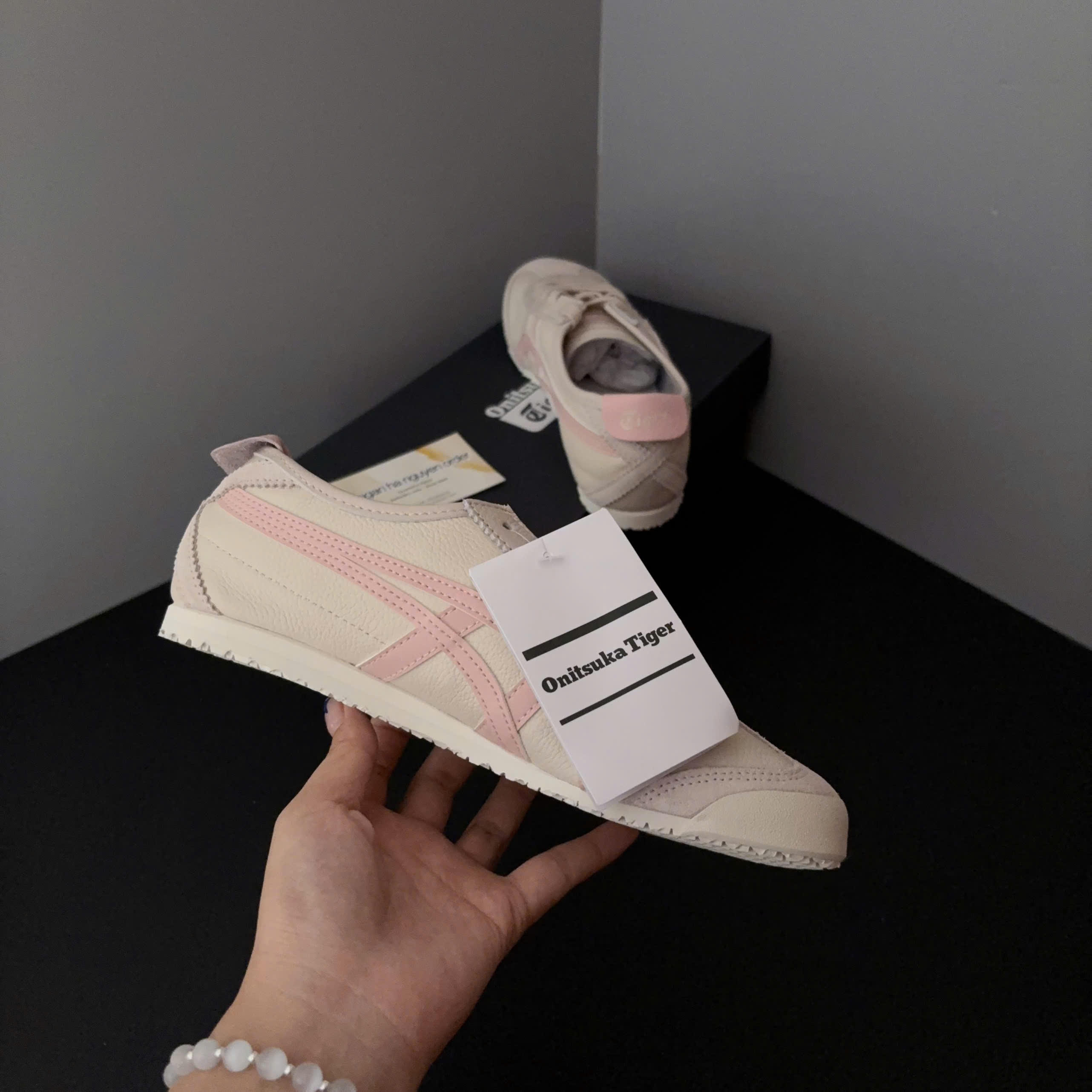 Onitsuka Tiger Mexico 66 "Ginger Peach" (1183A201-254)
