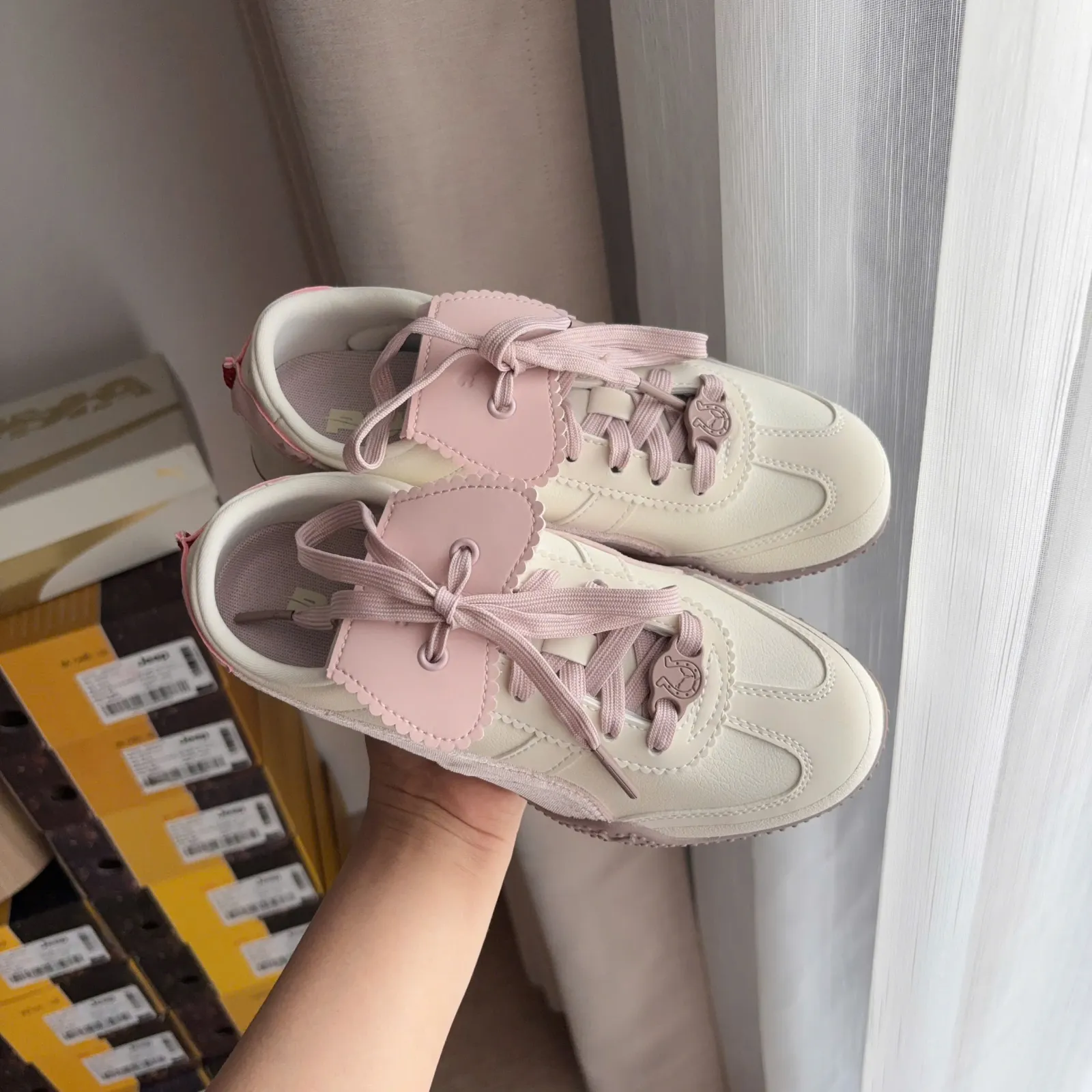 Puma Bella UT Year of Horse Mist-Rose Latte (406665-01)