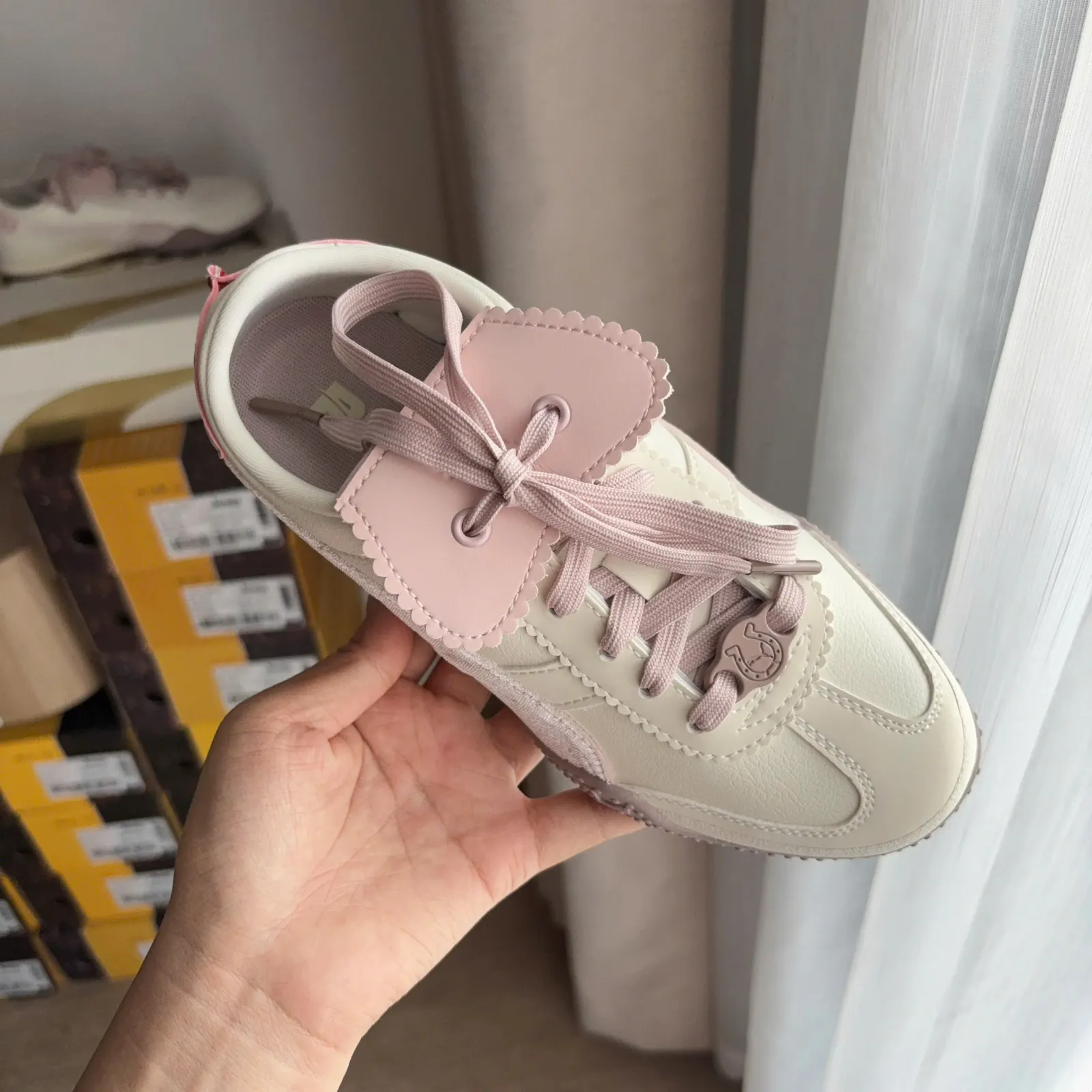 Puma Bella UT Year of Horse Mist-Rose Latte (406665-01)